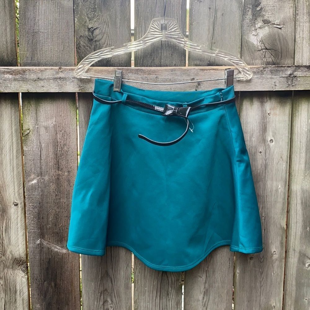 Diva Apparel skirt sz. L